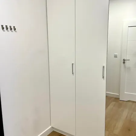 Ordona Charming Iv * Varsovie