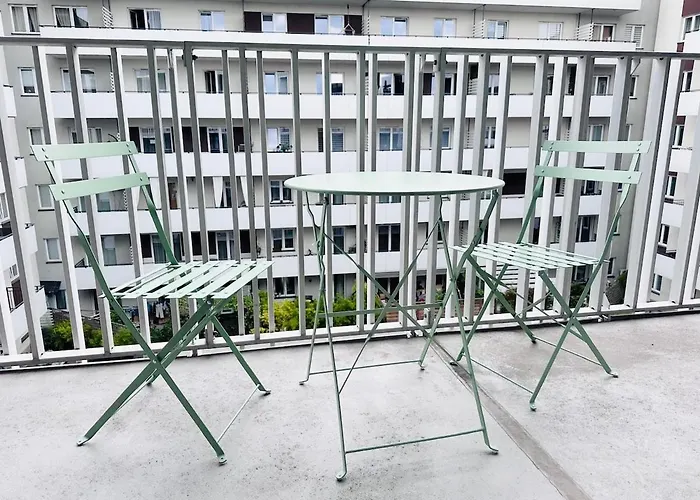 Ordona Charming Iv Lejlighed Warszawa